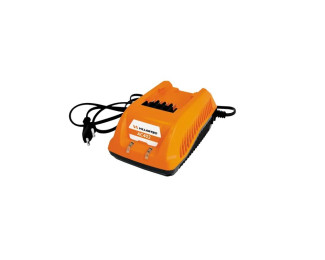 Зарядное устройство VILLARTEC AC 402